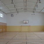 Powiększ zdjęcie Renowacja płyty głównej hali sportowej Gimnazjum w Ostrówku