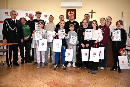            W dniu 23 marca 2026 r. w świetlicy Urzędu Gminy Ostrówek odbyły się gminne eliminacje...